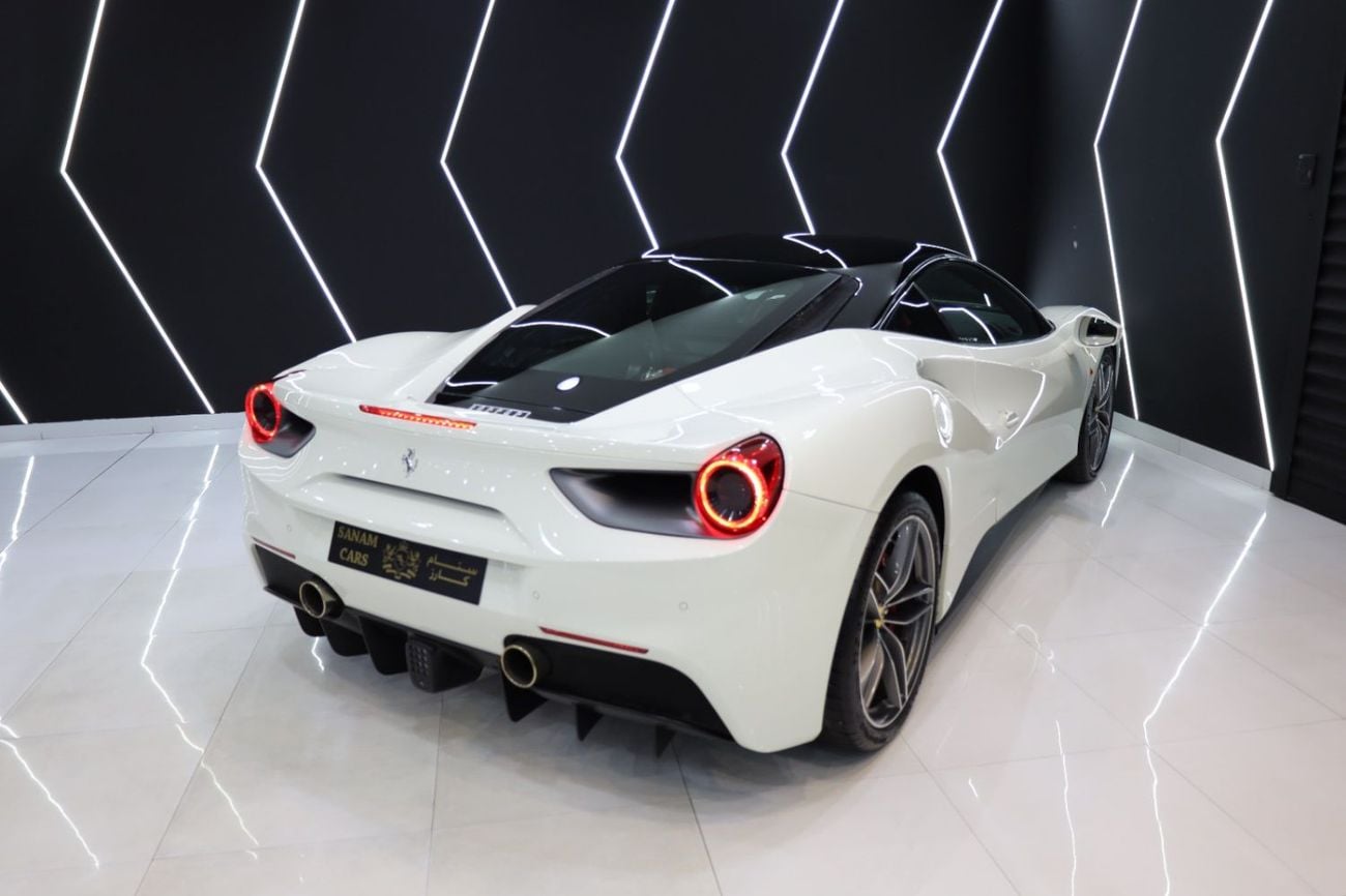 Ferrari 488 Ferrari 488 GTB 2017, Bianco Avus Exterior, Passenger Display, Very Low KM, GCC Spec!!