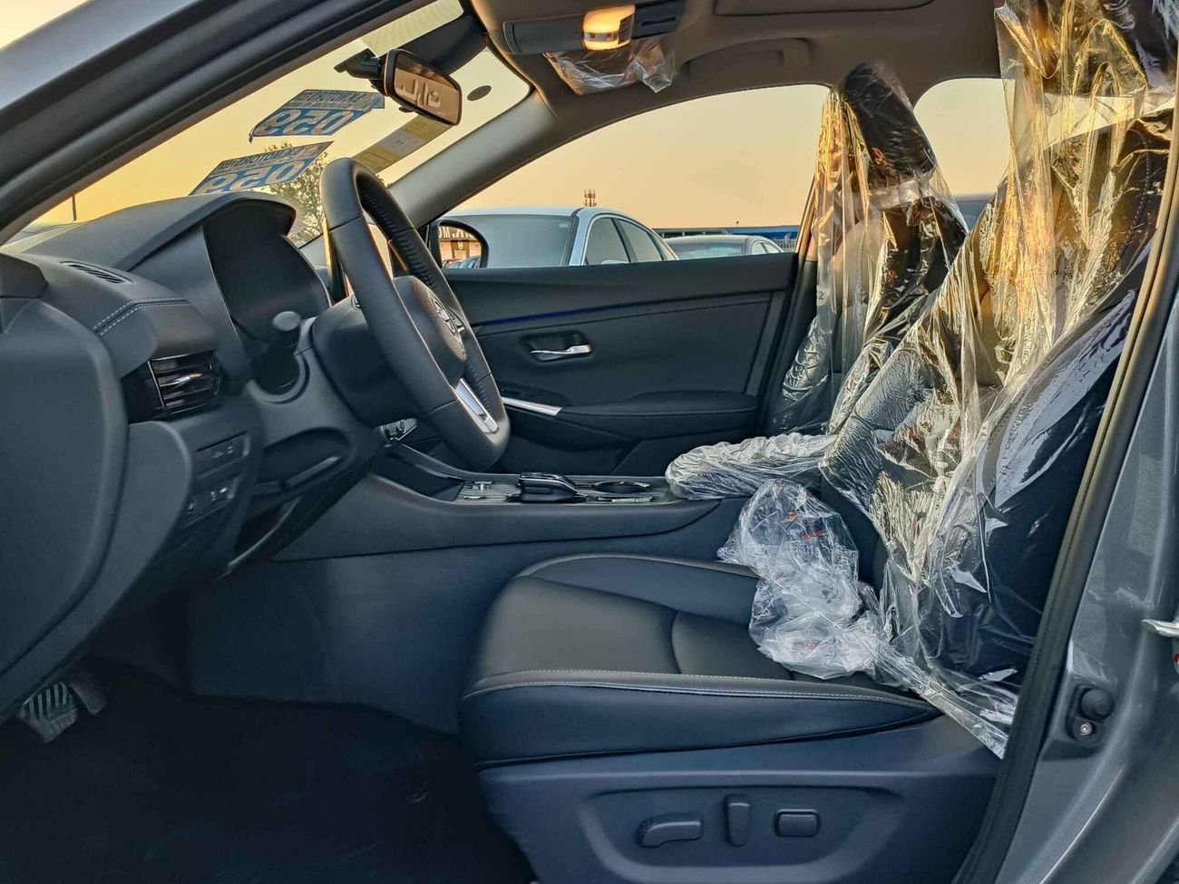 نيسان سيلفي 300 E-POWER PLUG IN HYBRID, 1.2L V4 / SUNROOF AND MUCH MORE (CODE # 67949)