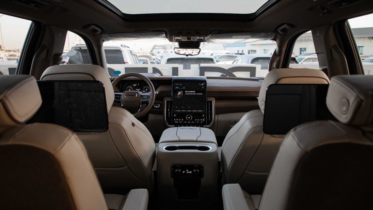جي أم سي يوكون Denali 6.2L V8 4WD | 2025 | GCC Specs | For Local Registration +10%