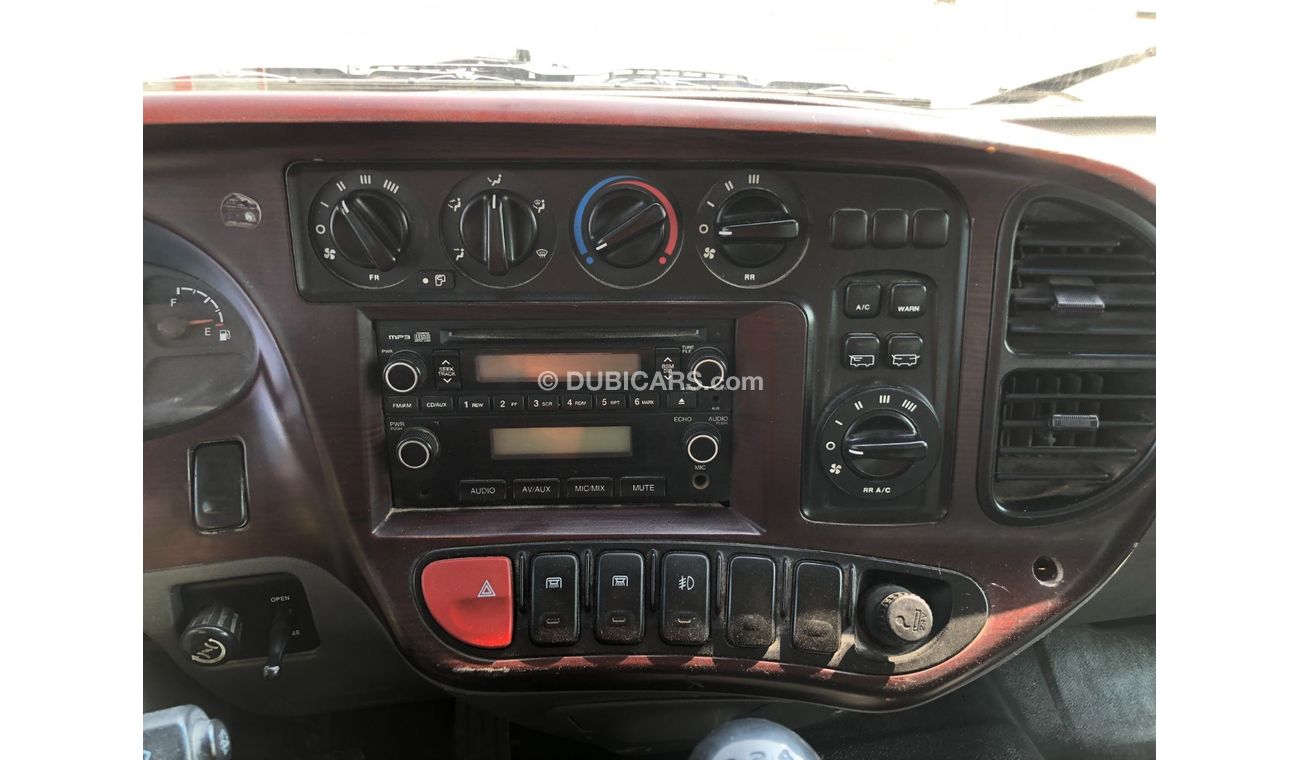 هيونداي كونتي GCC 30 seats Diesel