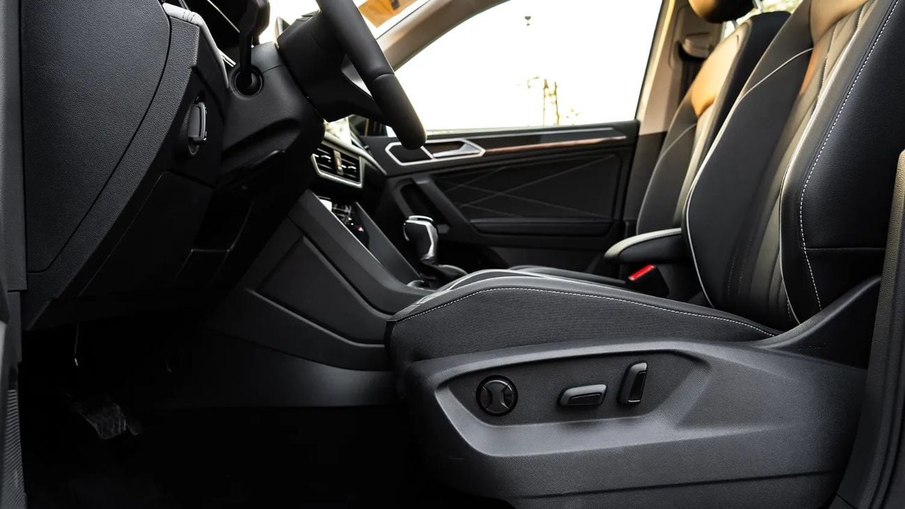 Volkswagen Tiguan 2025 | VOLKSWAGEN TIGUAN 300 TSI 2WD [ EXPORT ONLY ]