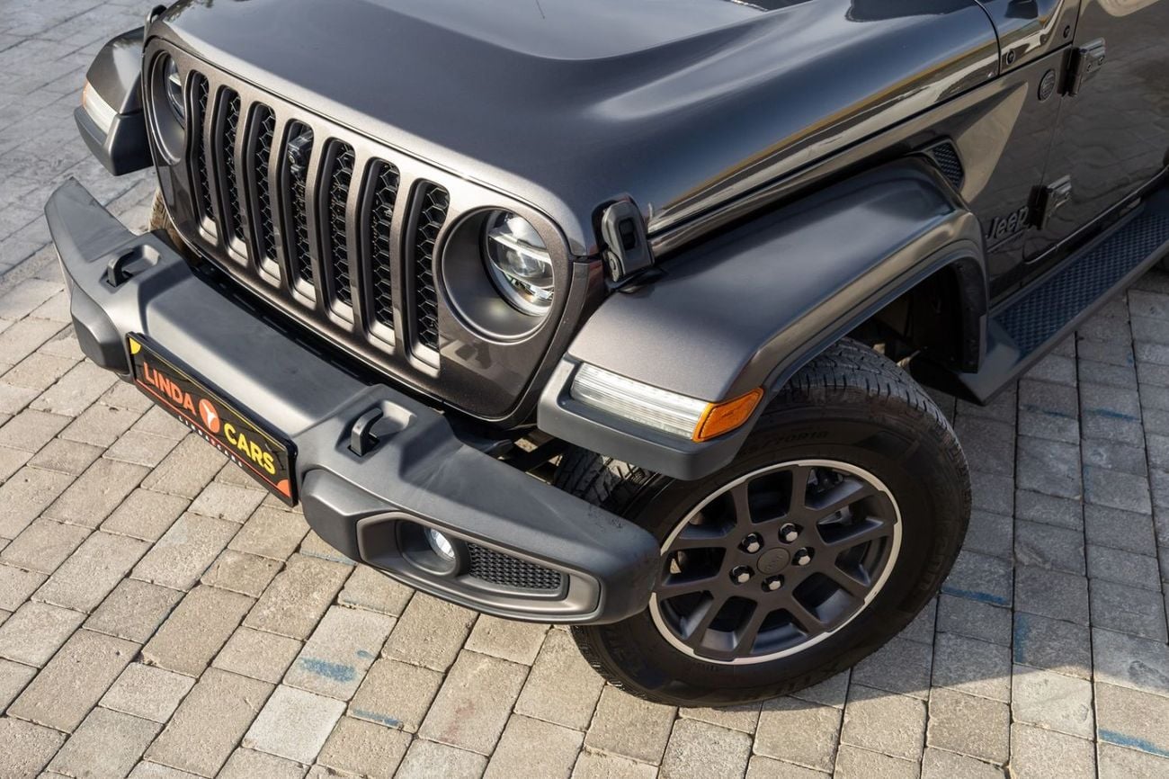 Jeep Wrangler Sahara 3.6L A/T (5 Seater) Jeep Wrangler Sahara 70th Anniversary 2021 GCC under Agency Warranty for