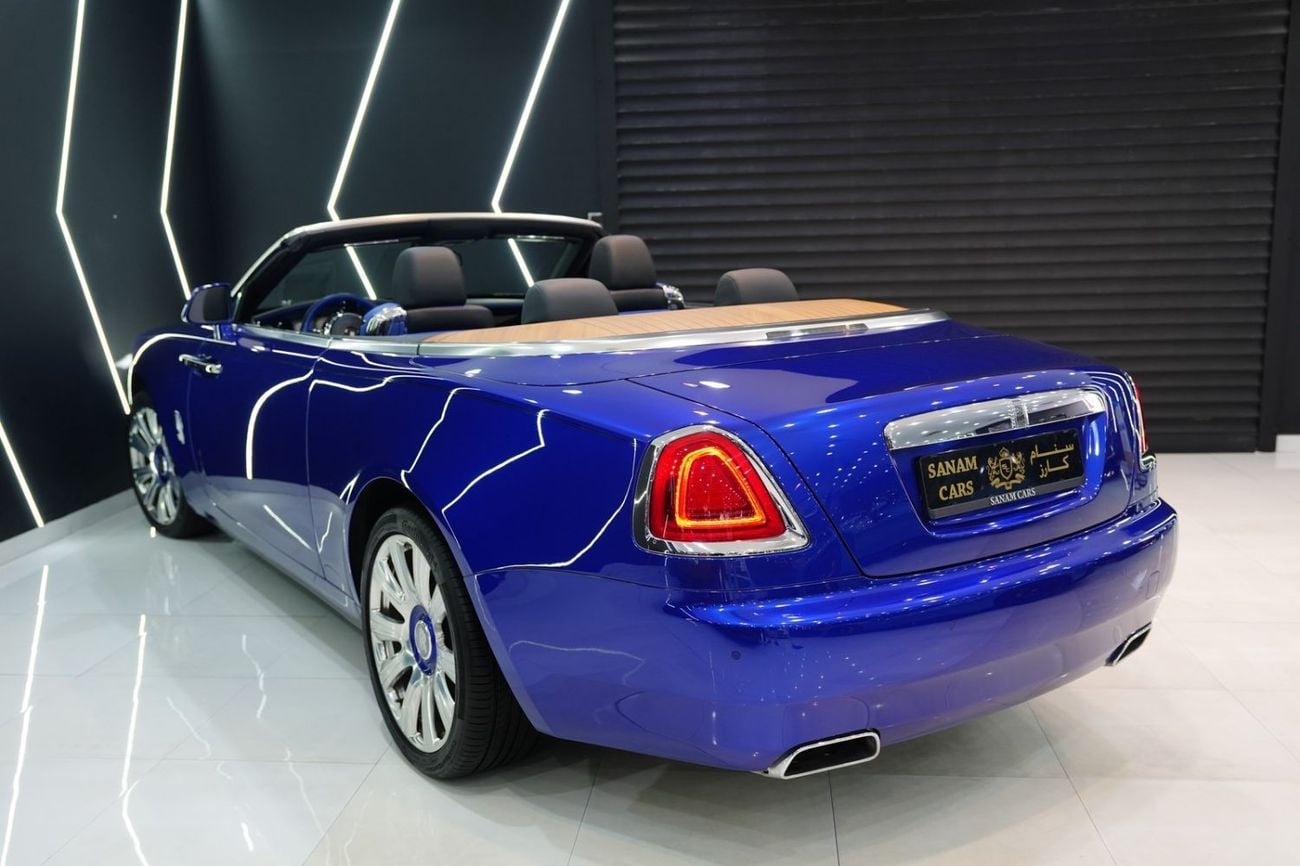 Rolls Royce Dawn 2017 Rolls-Royce Dawn, Two-Tone Exterior/Interior, Teak Yacht Deck, GCC Specs!!