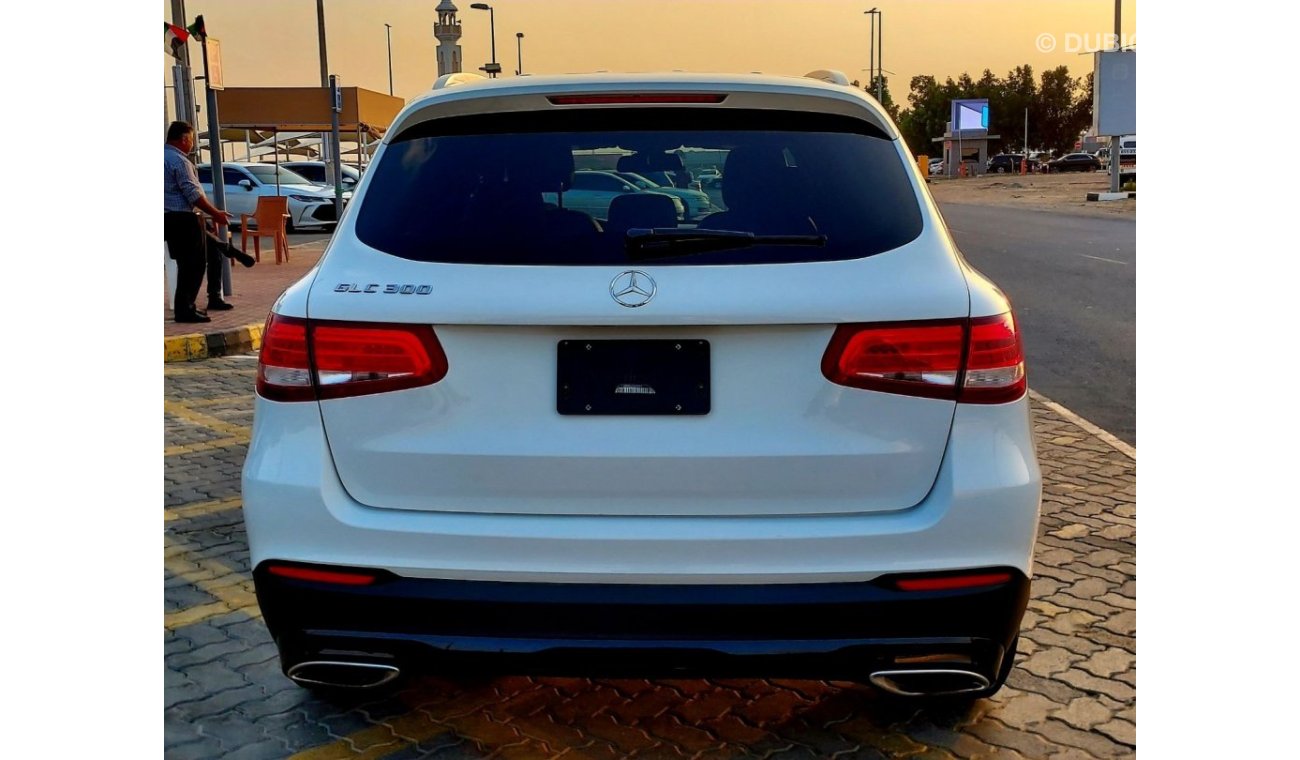 مرسيدس بنز GLC 300 Std