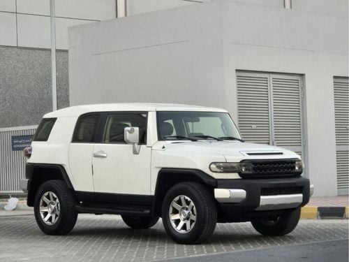 تويوتا إف جي كروزر TOYOTA FJ GXR 2021 GCC GOOD CONDITION