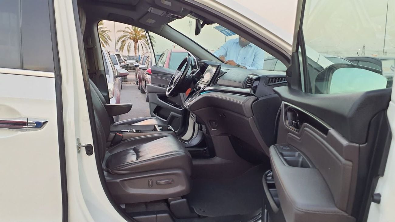 هوندا أوديسي TOURING