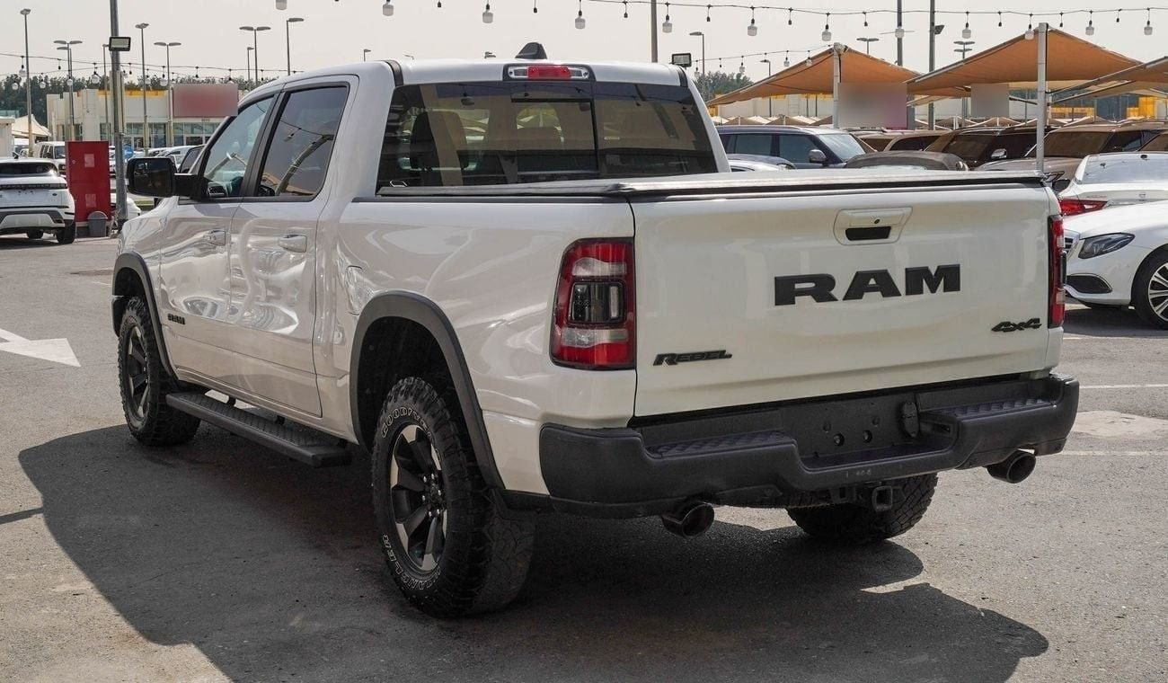 RAM 1500 REBEL 5.7L HEMI