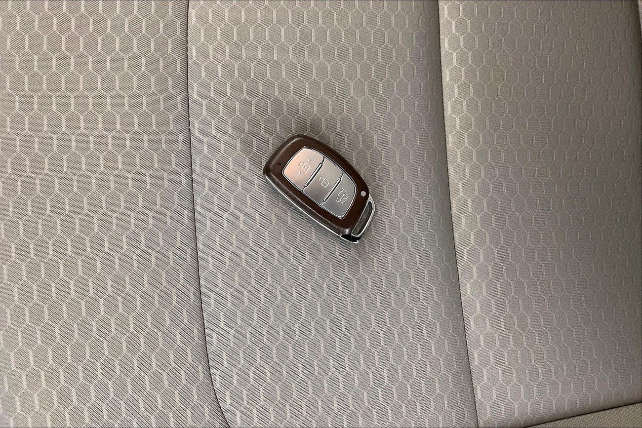 Hyundai Elantra Comfort | Guaranteed Warranty | 0 Down Payment