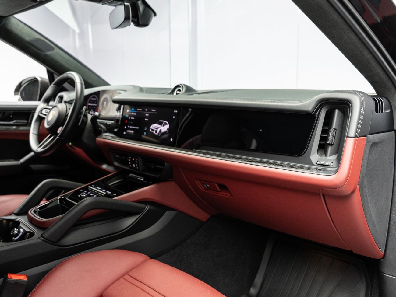 Porsche Cayenne TURBO GT BUY NOW, PAY 2027 | THE BLACKLINE STANDARD | 2027 Porsche Warranty, Low KMs, GCC