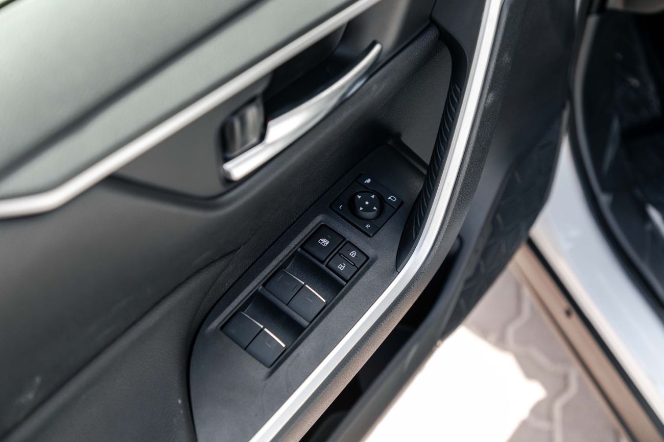 Toyota RAV4 2025 Toyota Rav4 2.5L - Hybrid - Platinum White Pearl Inside Black | Export Only