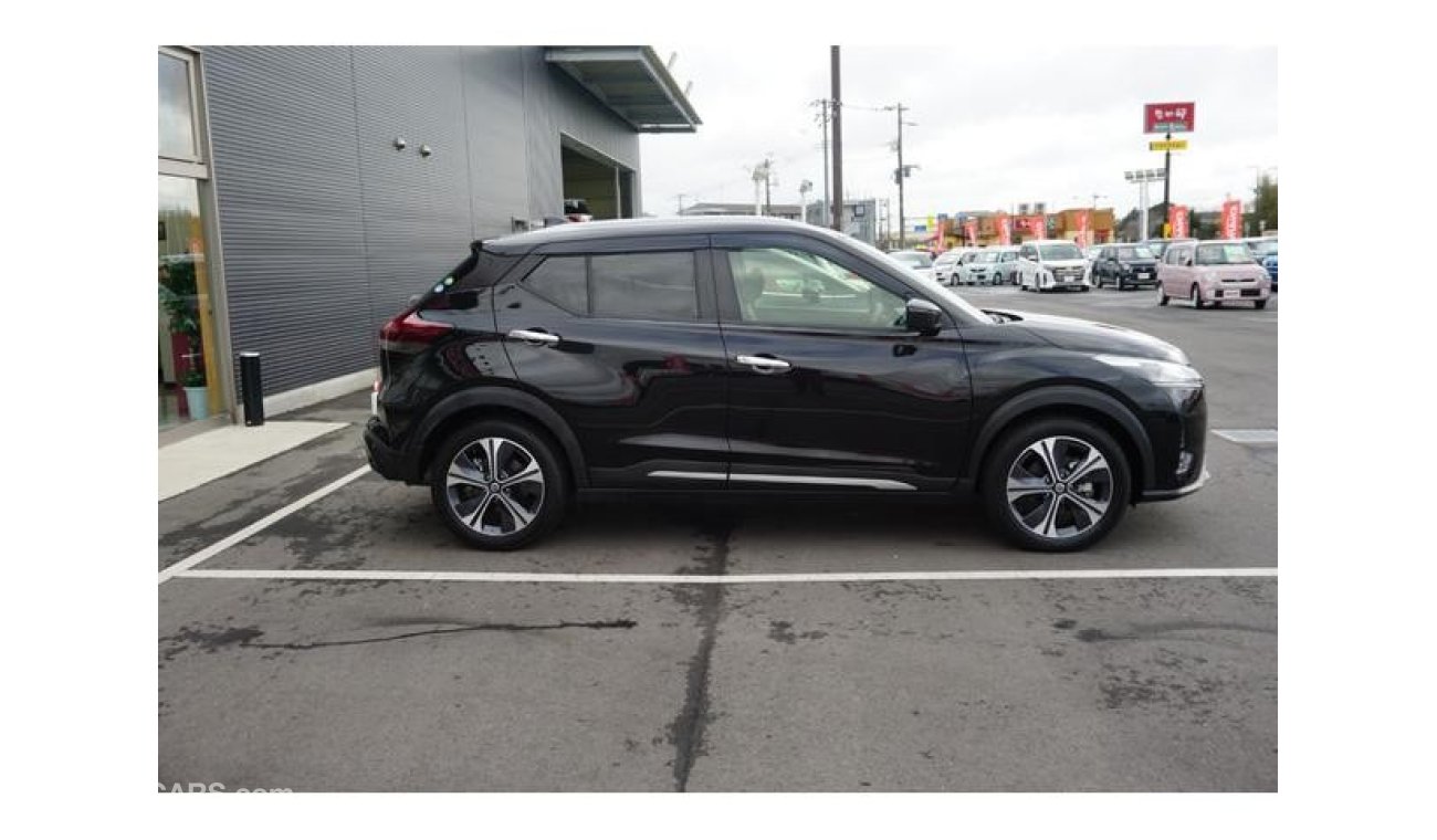 Nissan Kicks P15