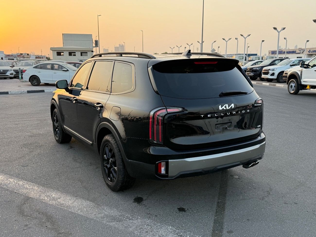 Kia Telluride SX 3.8L 2023 KIA TELLURIDE SX4x4 DOUBLE SUNROOF 360CAMERA FULL OPTIONS IMPORTED FROM USA