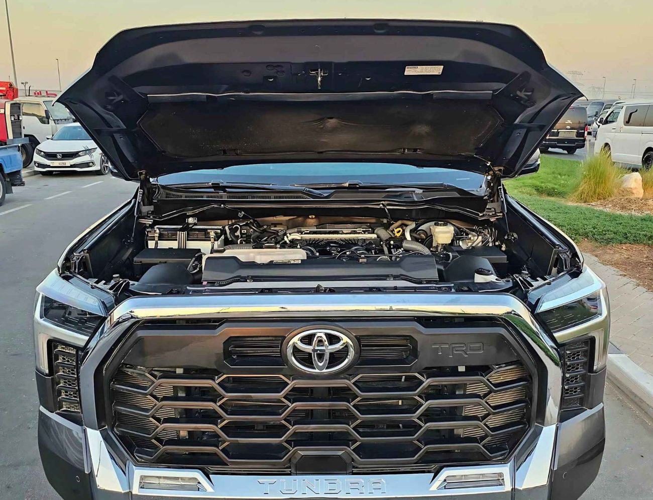 تويوتا تاندرا TUNDRA CREWMAX TRD SR5/ 4WD/ LOW MILEAGE/ ORG AIRBAG/ 2156 MONTHLY/ LOT#9666