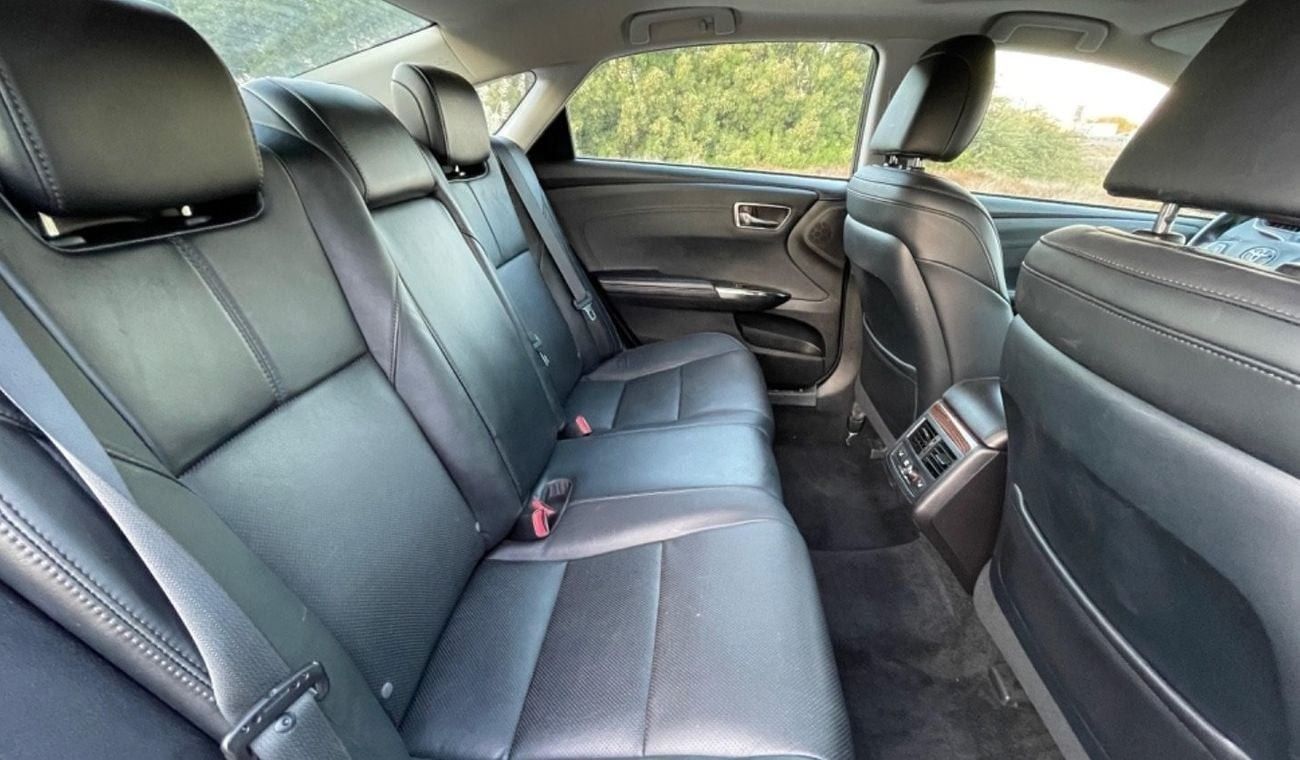 تويوتا افالون Limited 3.5L