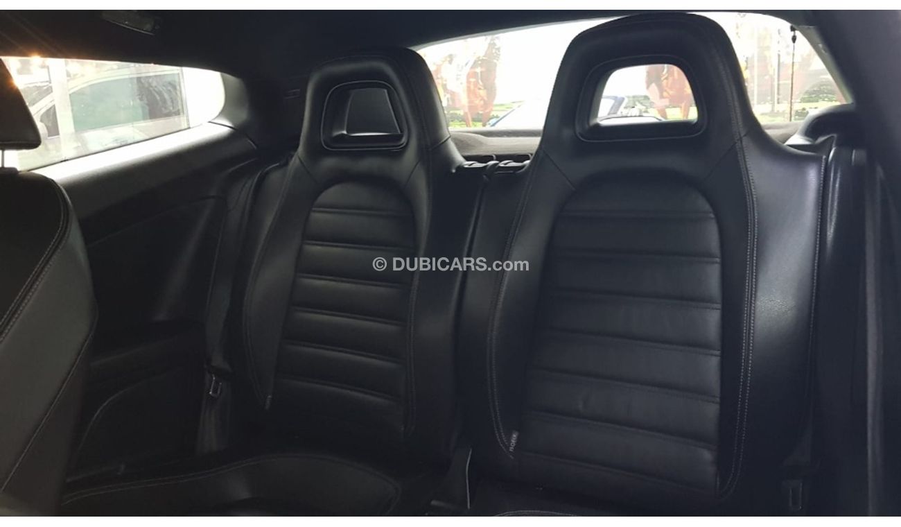 Volkswagen Scirocco R