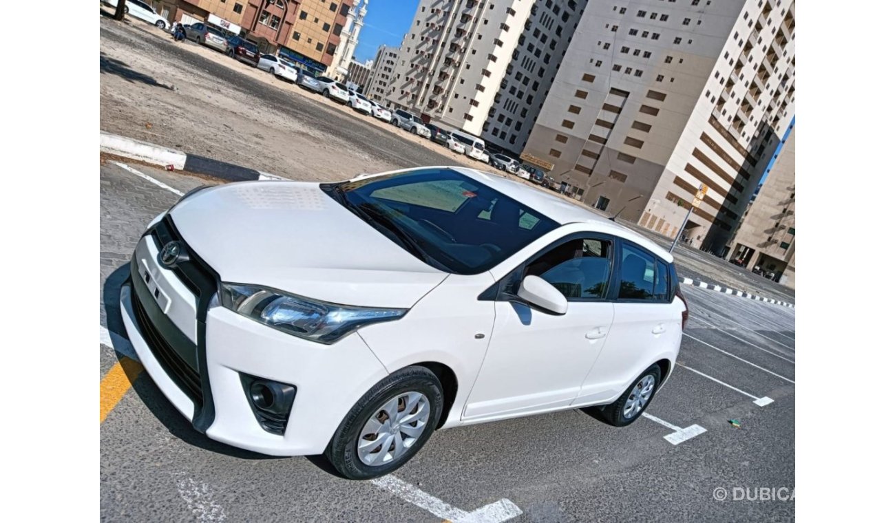 Toyota Yaris SE