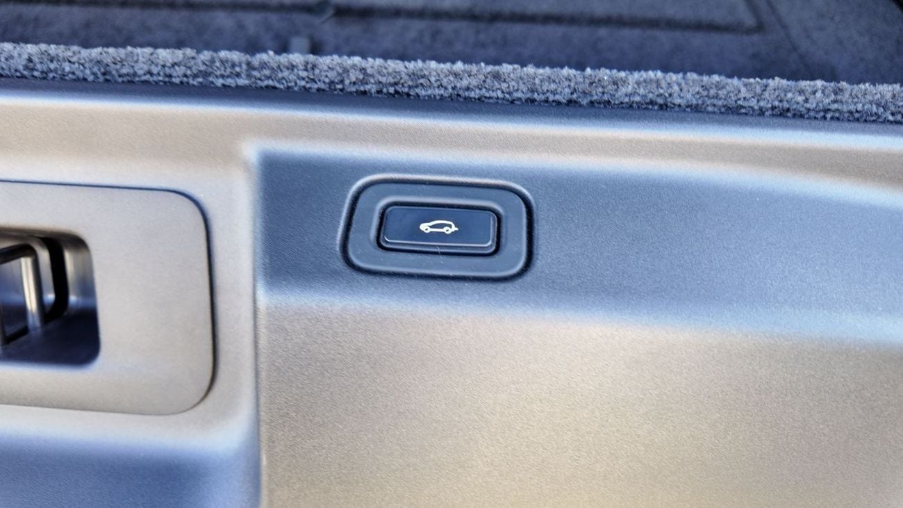 لاند روفر رينج روفر Autobiography P530 4.4L