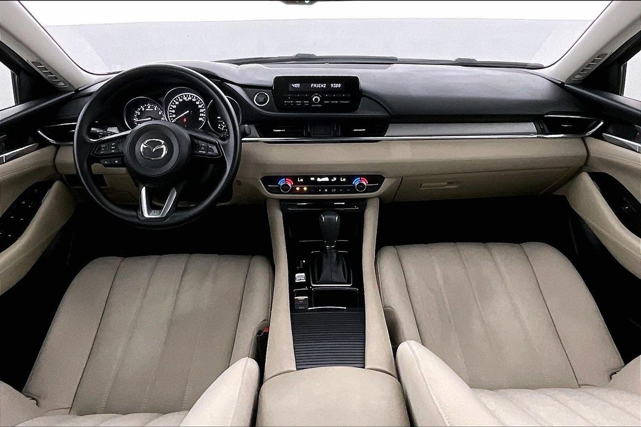 تويوتا يارس SE / E | ضمان مجاني لمدة عام | 0 دفعة أولى