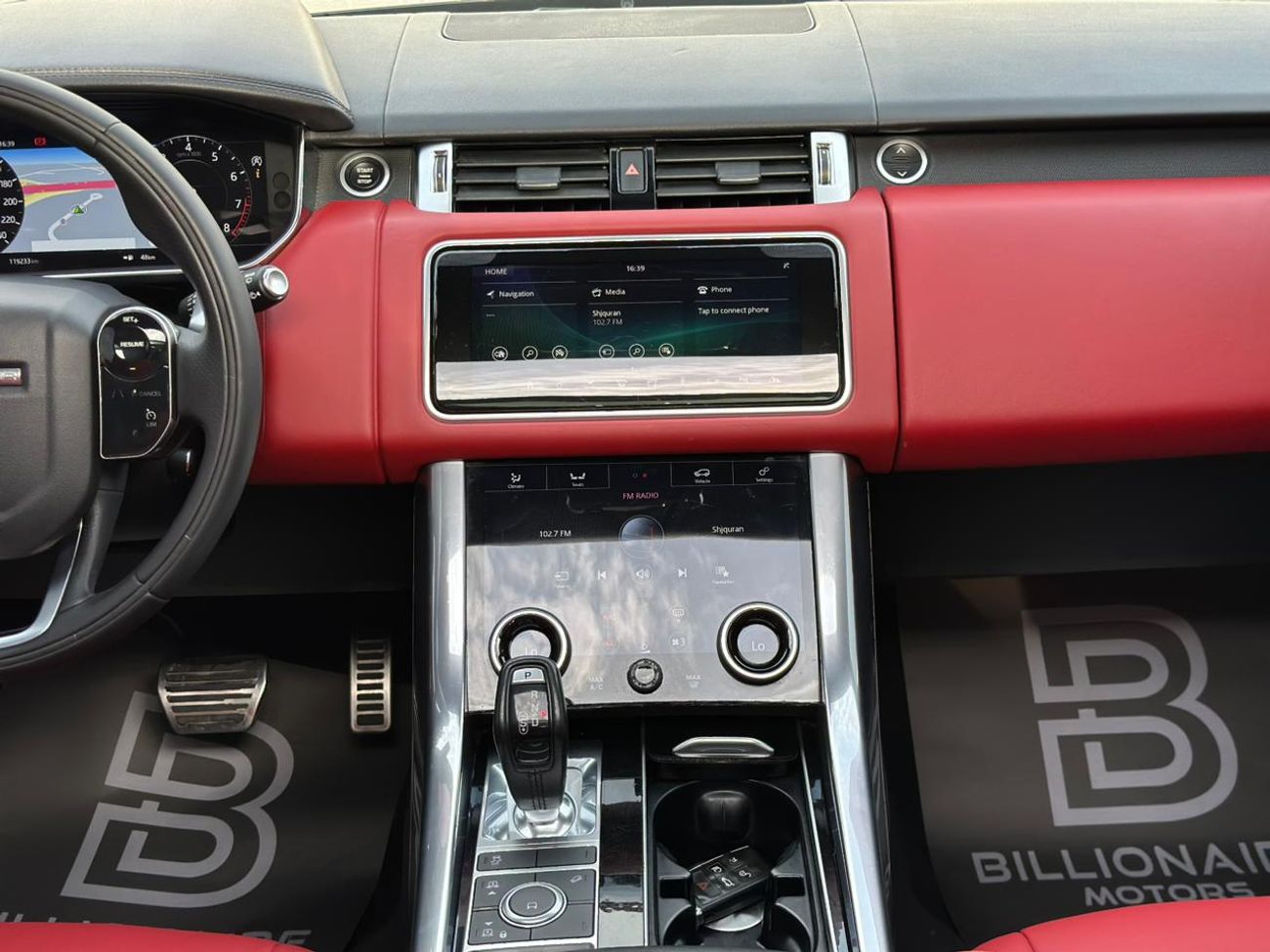 لاند روفر رينج روفر سبورت HSE 3.0L (335 HP)