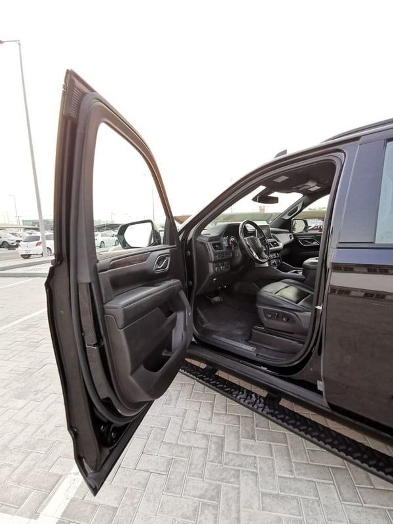 شيفروليه تاهو Chevrolet Tahoe Z71 - 2021 - Black