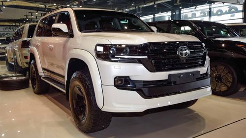 Toyota Land Cruiser XTREME GXR
