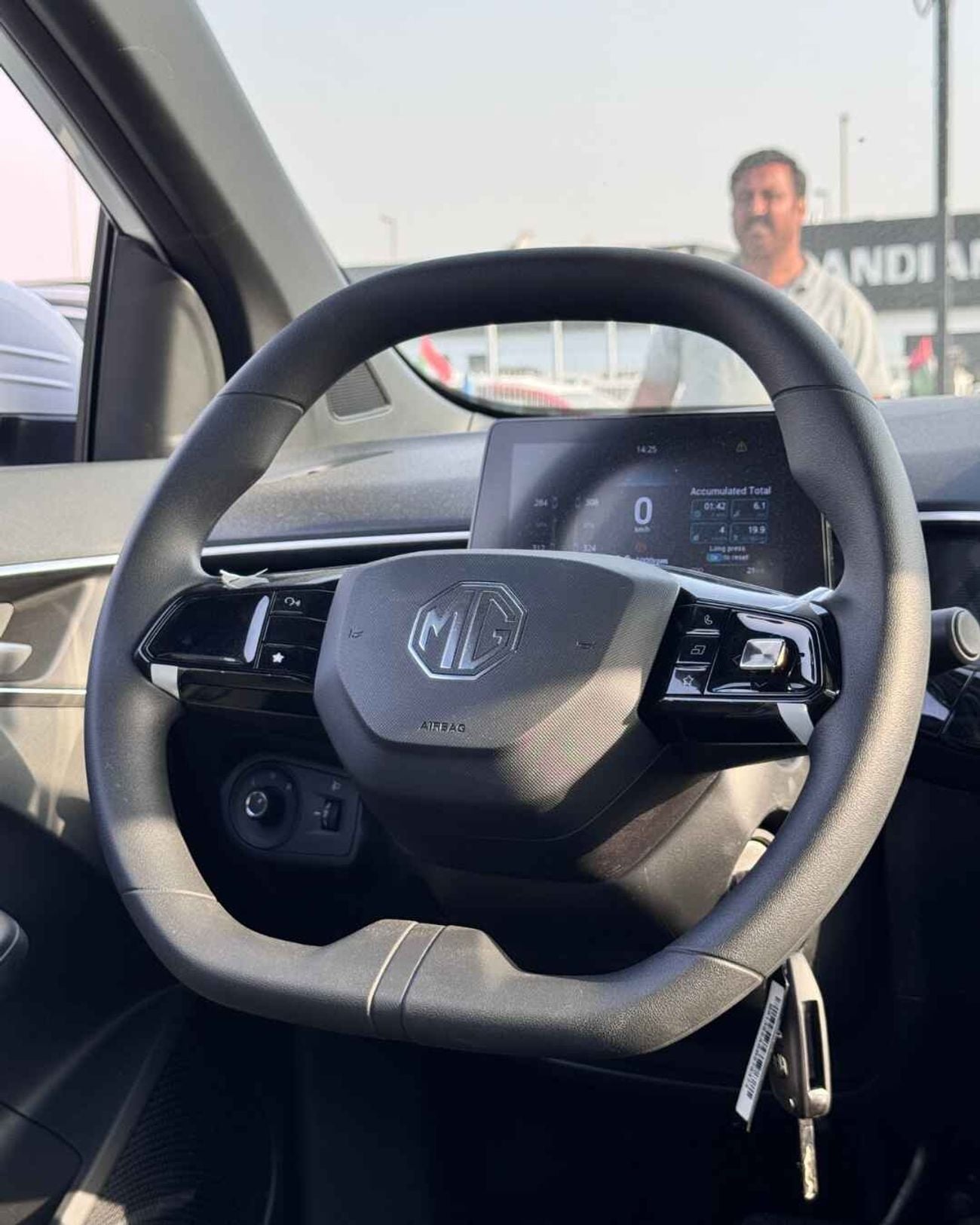 أم جي 3 MG3 1.5L - STD - 2026 MODEL