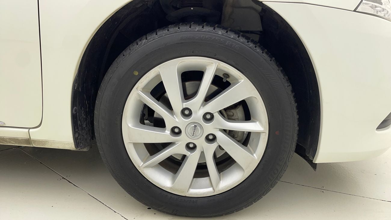 Nissan Sentra SV 1.6 | Zero Down Payment | Home Test Drive