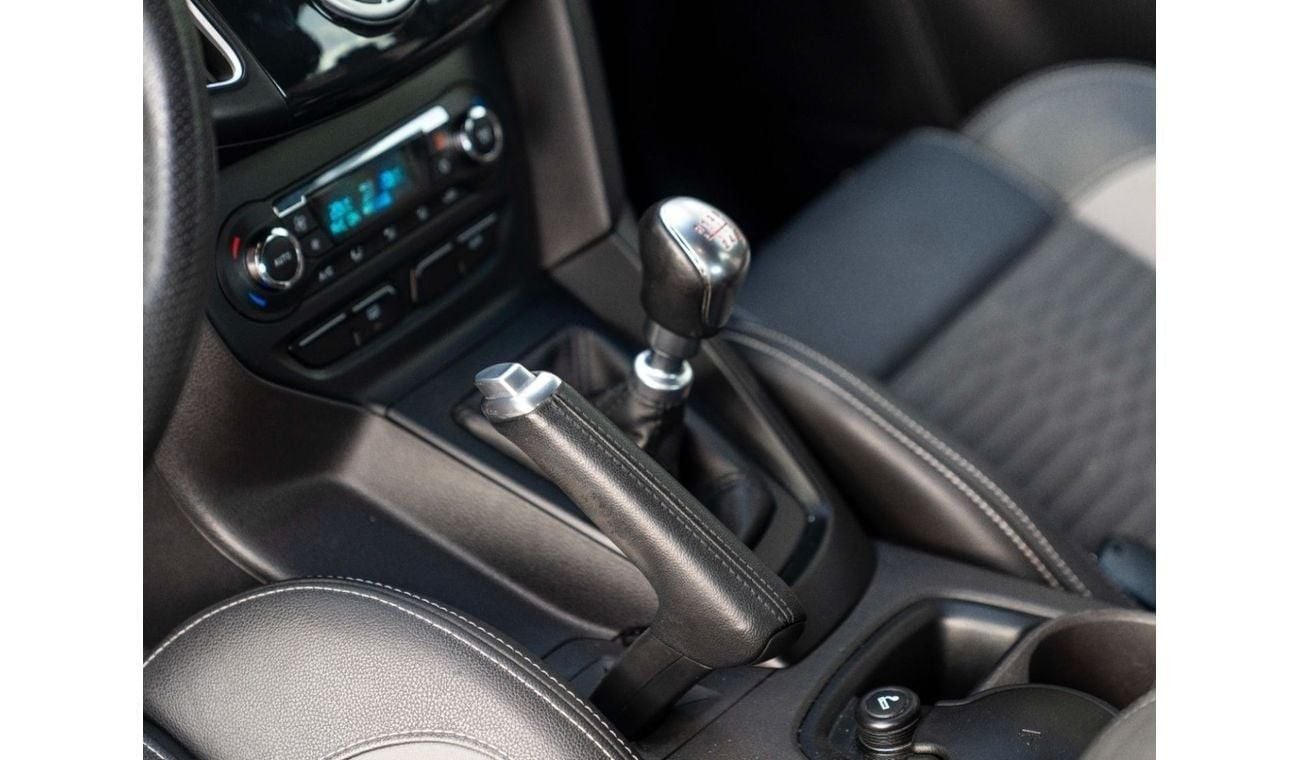 فورد فوكاس ST 2.0L