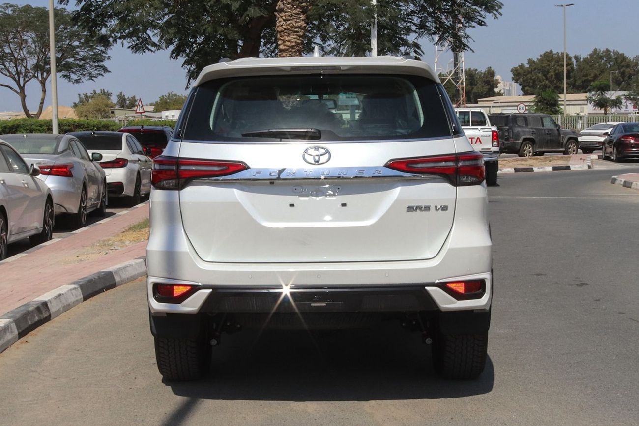 Toyota Fortuner 2026 Model Toyota Fortuner, 4.0L Petrol 4WD 6A/T