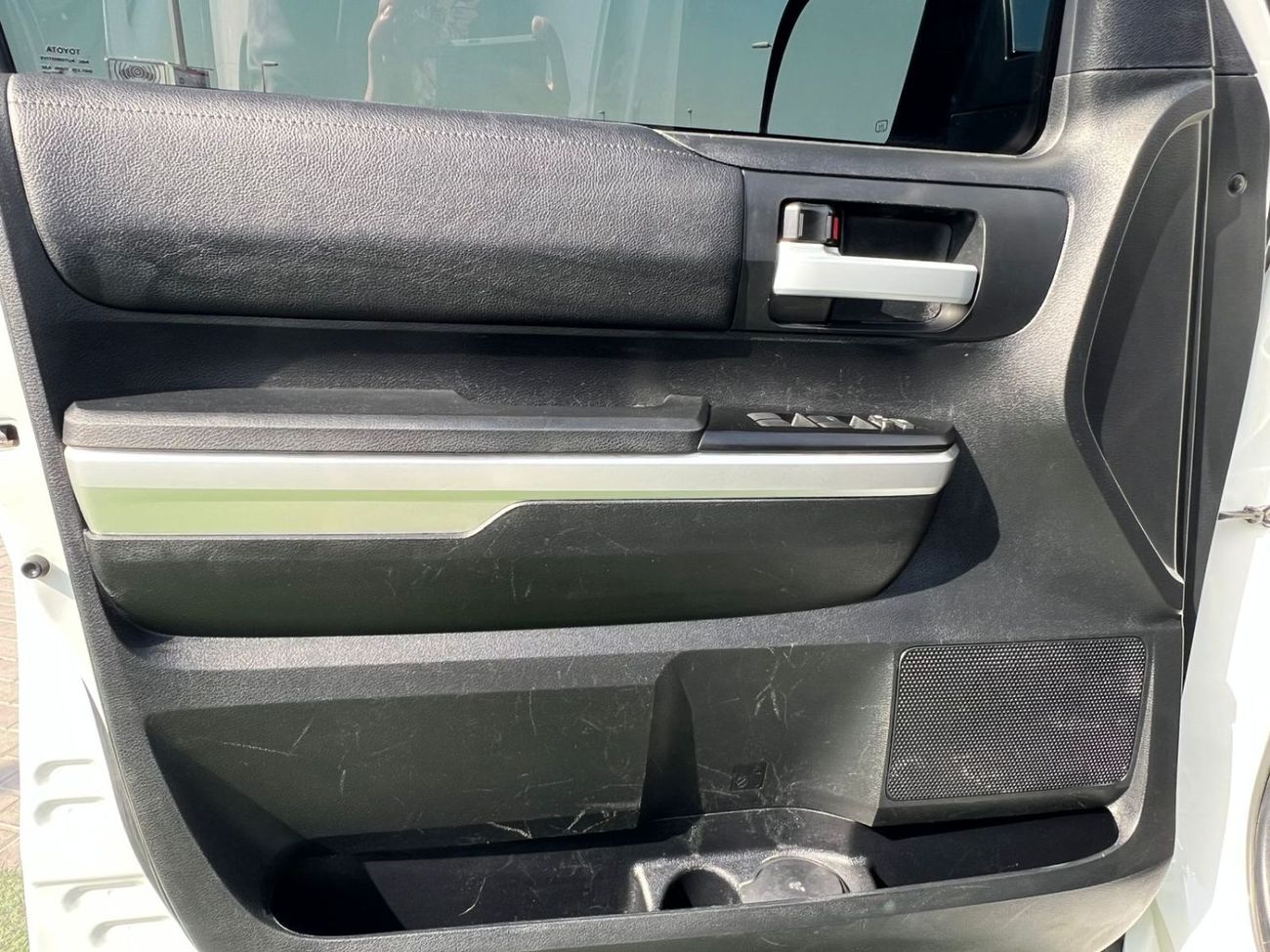 Toyota Tundra TOYOTA TUNDRA 2017 Crewmax SR5 5.7L/V8