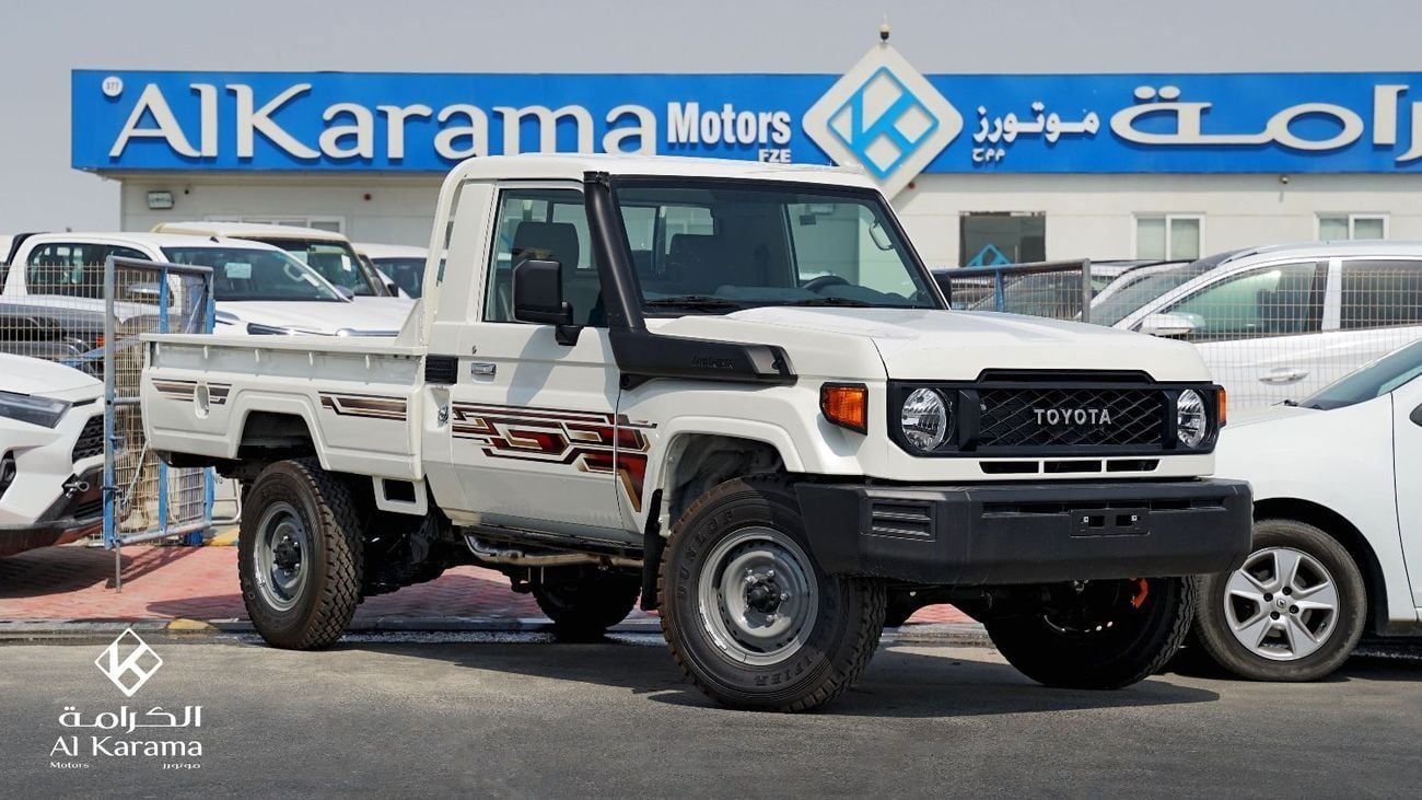 Toyota Land Cruiser Pick Up Toyota LC79 | 4.2L - 6 cylinder DIESEL | 4x4 -Manual TRANSMISSION | OPEN DESTINATION