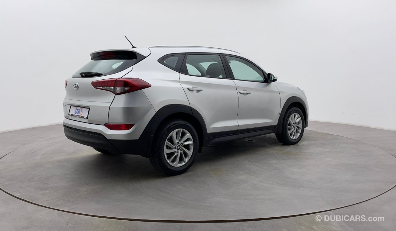 Hyundai Tucson 2.0L 2WD 2000