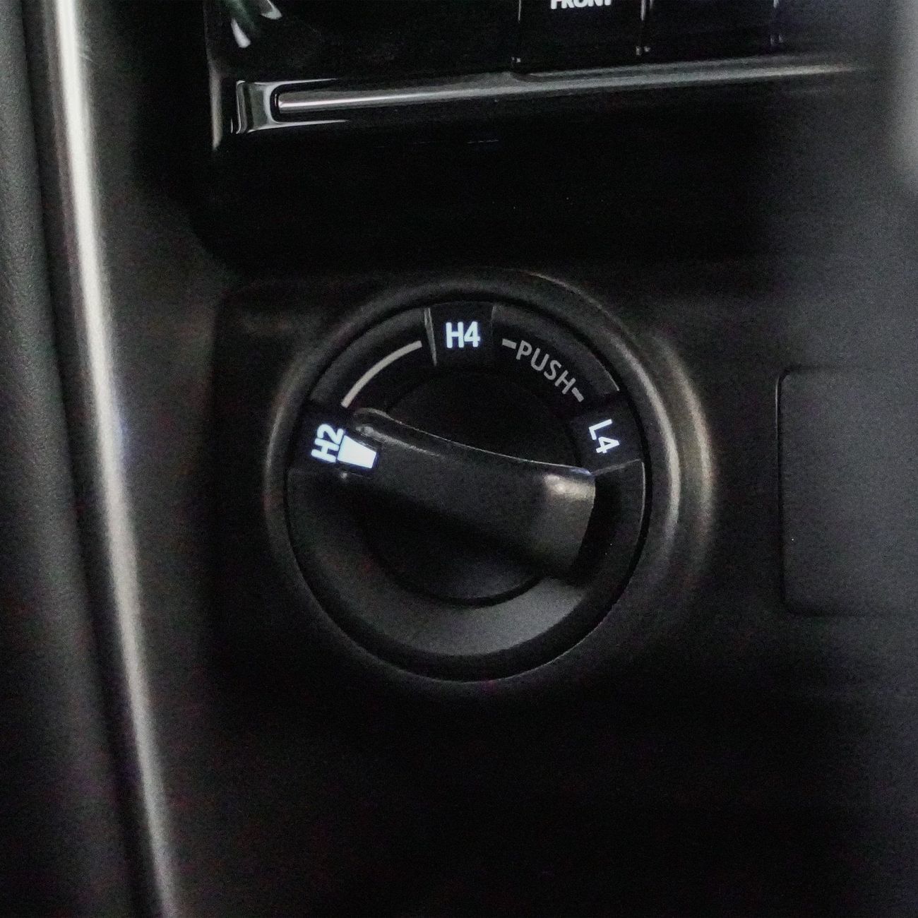 Toyota Fortuner Fortuner 2.7 Legender GR || 2025