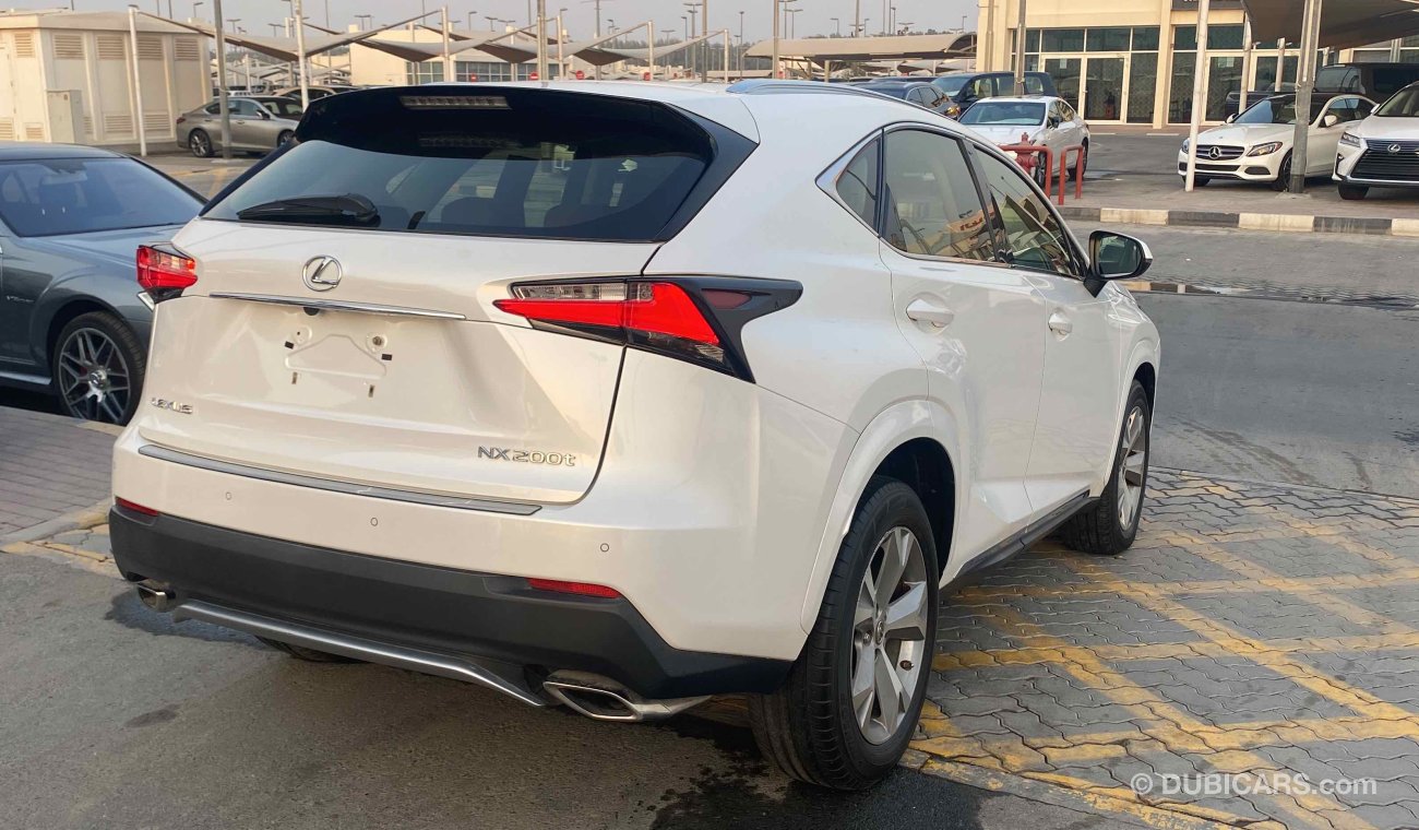 لكزس NX 200 GCC One owner drive