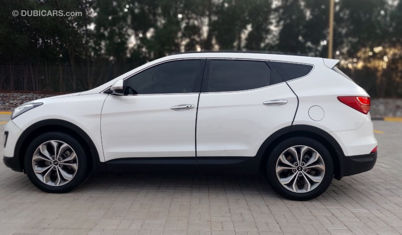 Hyundai Santa Fe GLS Top Gcc ممتازة اعلي فئة