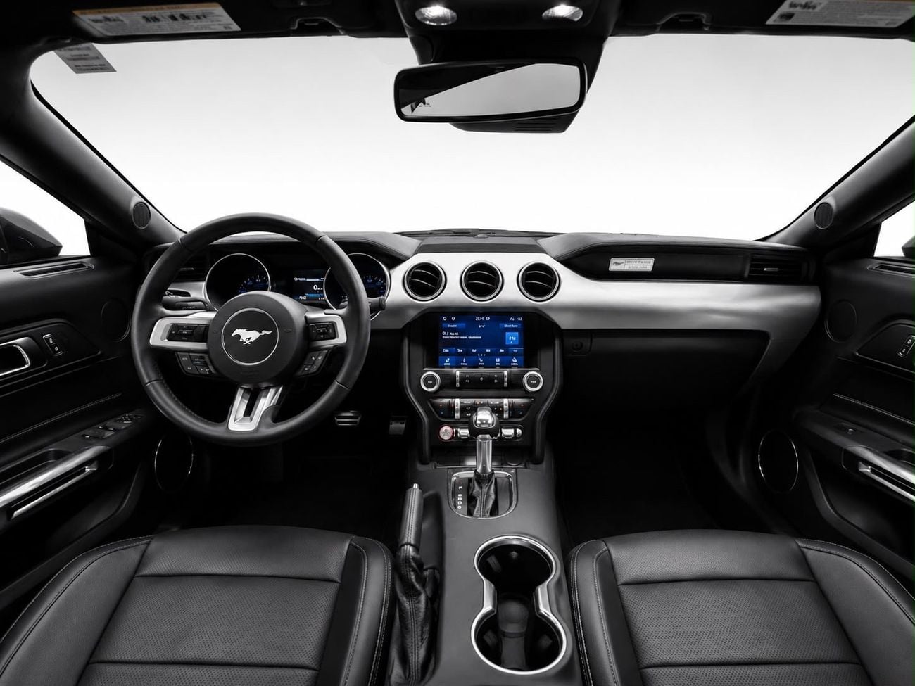 Ford Mustang STD