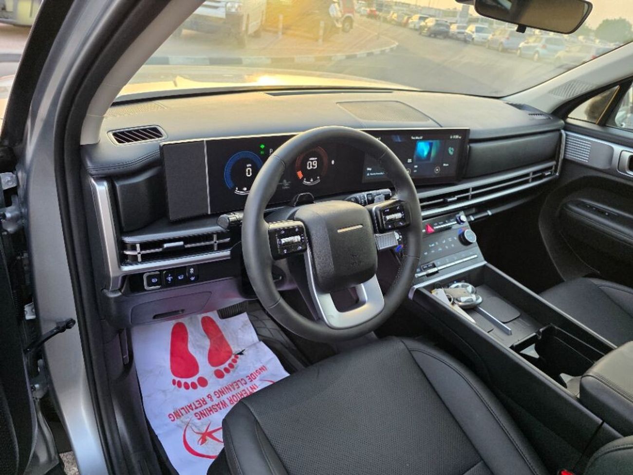 هيونداي سانتا في 2024 Model XRT full option 4x4, sunroof and 7 seater