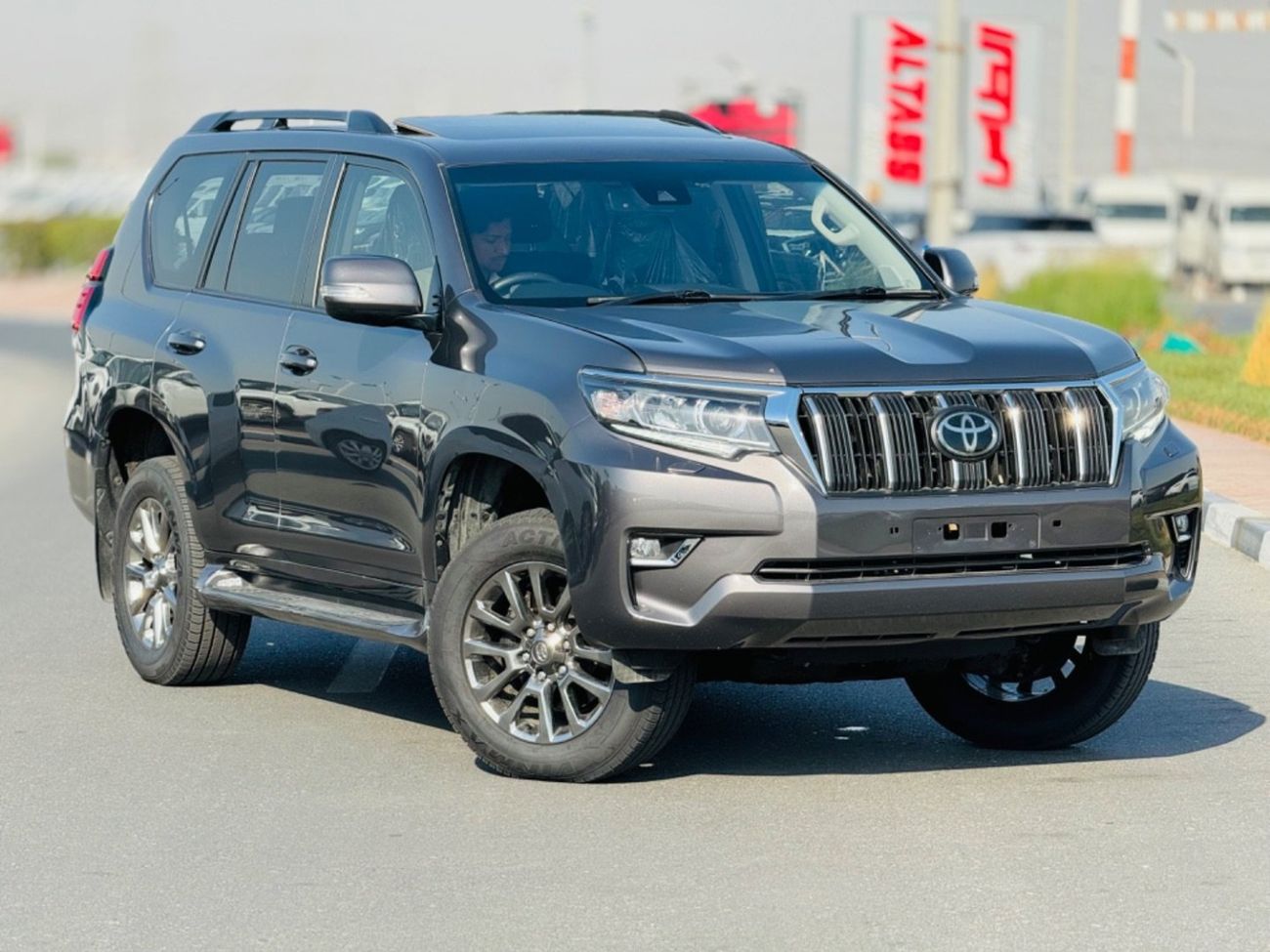 تويوتا برادو Toyota Land Cruiser prado full option RHD