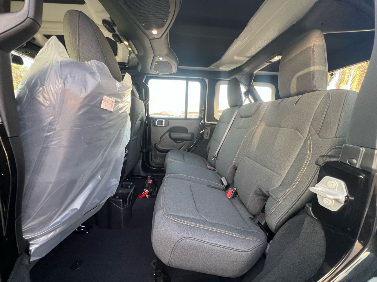 جيب رانجلر Unlimited Sport S 2.0L A/T