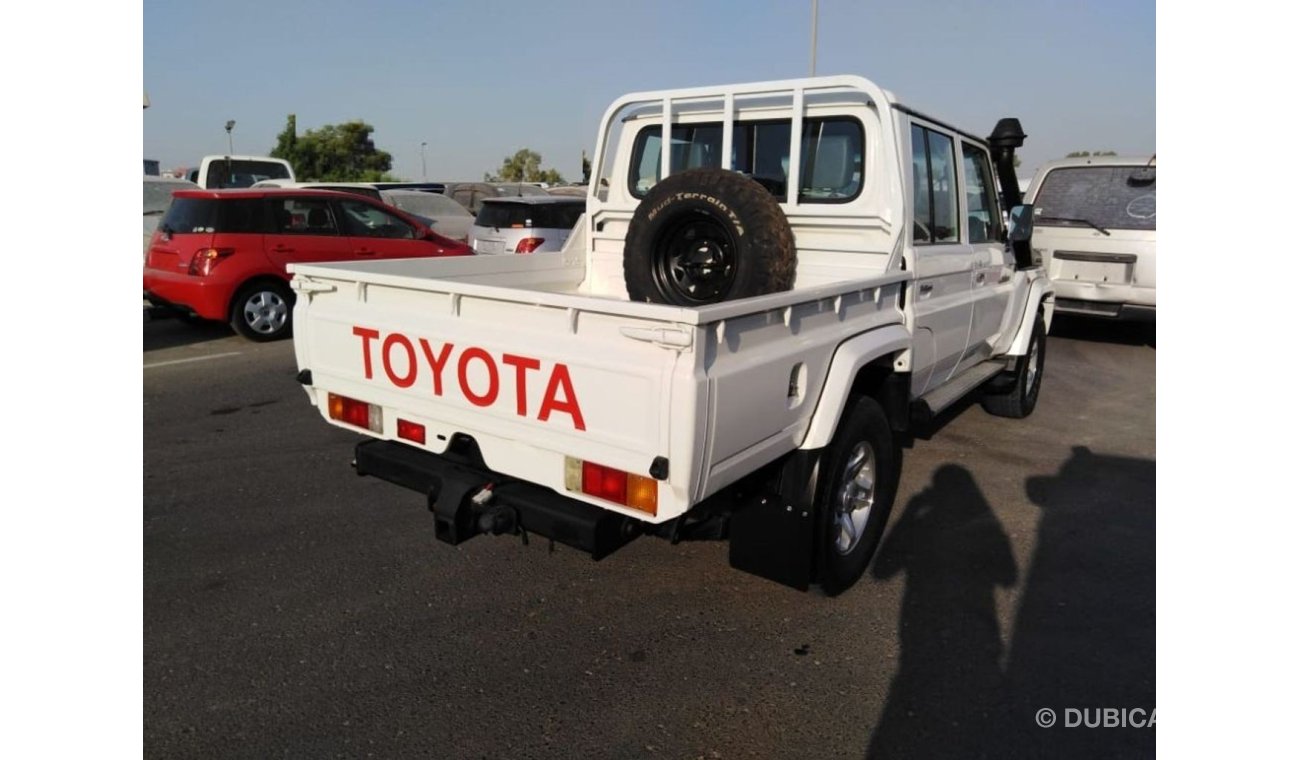 تويوتا لاند كروزر بيك آب Land Cruiser RIGHT HAND DRIVE (Stock no PM11)