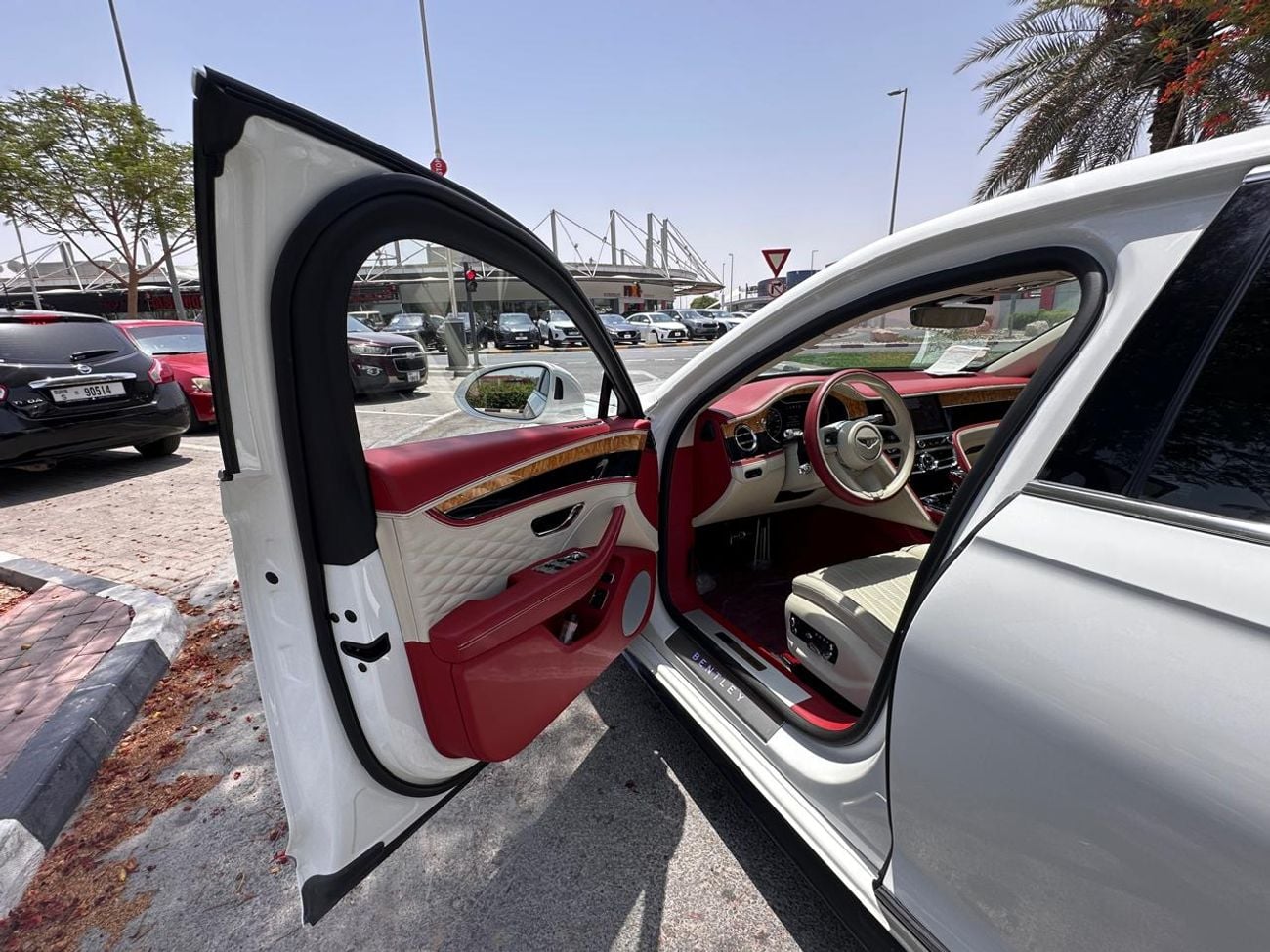 بنتلي فلاينج سبور V8