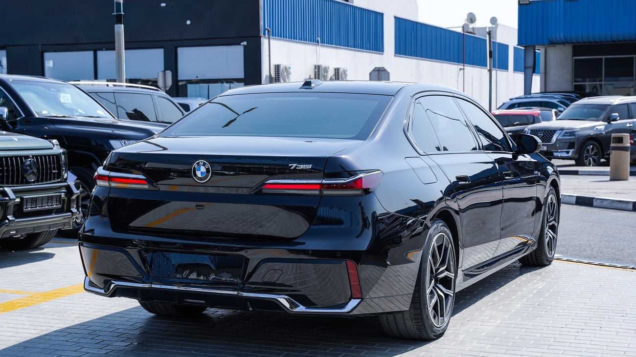 بي أم دبليو 735i