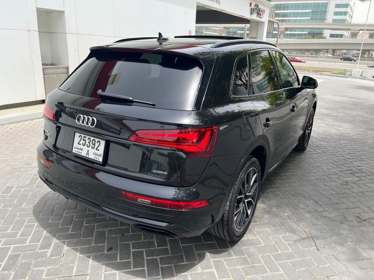 Audi Q5 45 TFSI quattro S Line 2.0L (245 HP) SUV Coupe 45 TFSI quattro S *NO ACCIDENTS * MOONROOF *