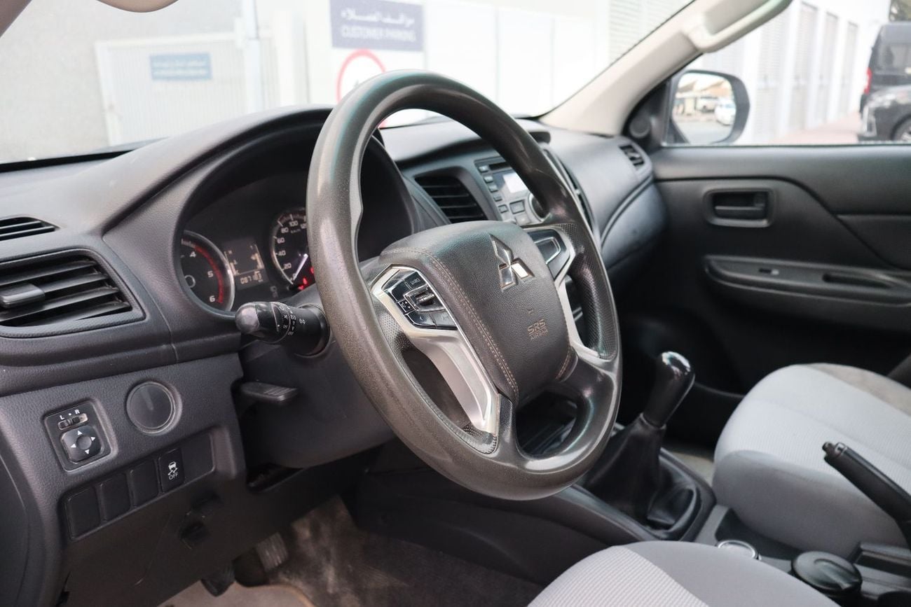 ميتسوبيشي L200 GLS 2.4L