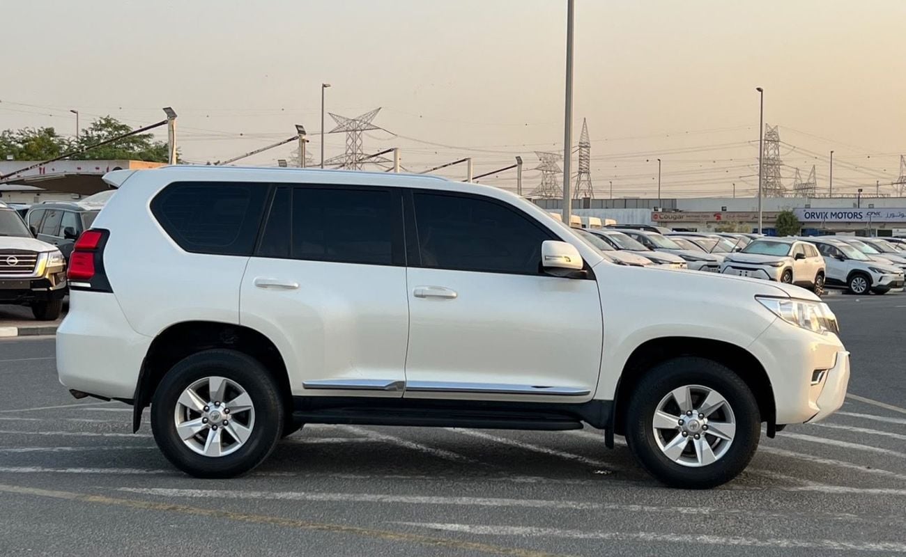 Toyota Prado 2018 Toyota Prado TXL 2.7L V4- AWD 4x4 - No accident  Rear Camera & Sensor -Leather Seat -