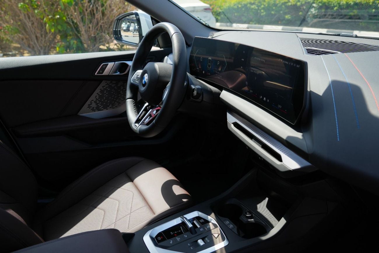 بي أم دبليو 225i 225L 2025!! BRAND NEW CAR!! MENTIONED PRICE IS FOR EXPORT ONLY