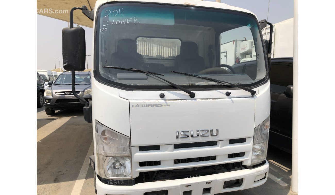 Isuzu Reward dumper truck,model:2011.Excellent condition