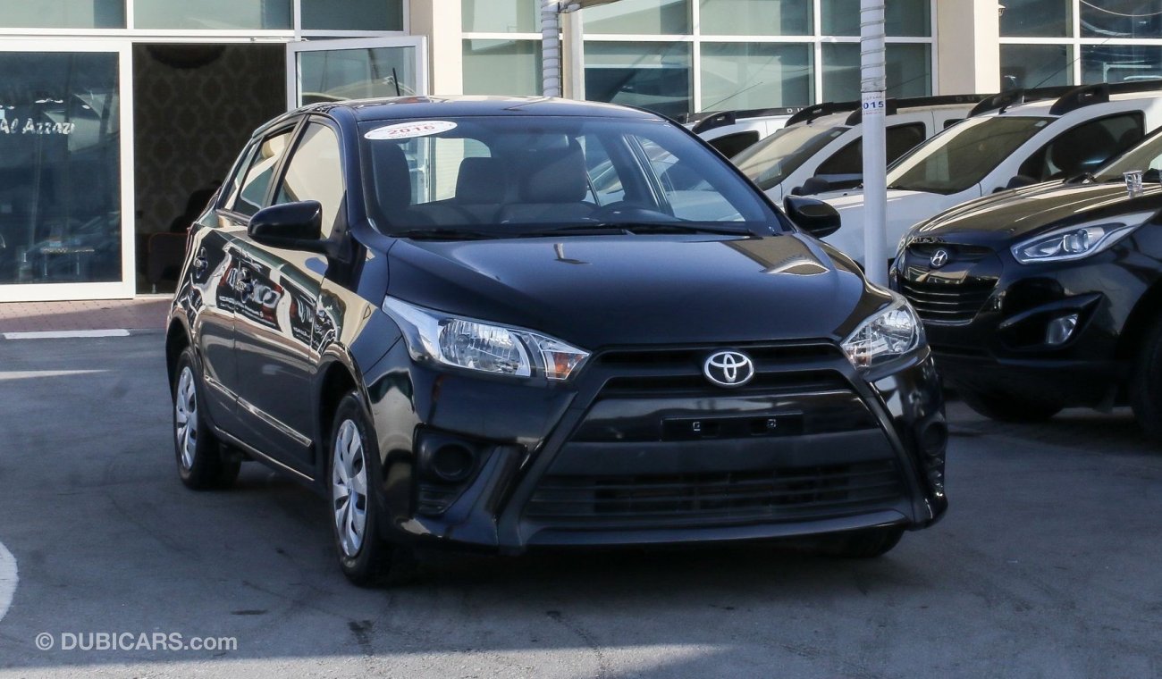 Toyota Yaris SE