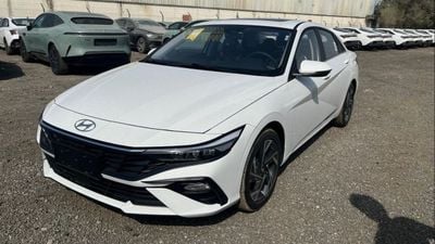 Hyundai Elantra Export only to dealers 2025 Hyundai Elantra 1.5L - 0KM