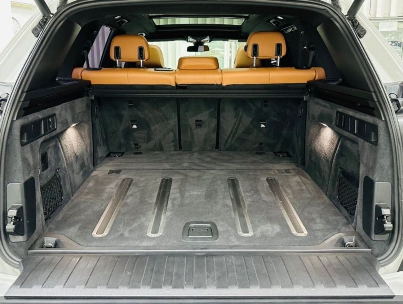 BMW X5 40i Luxury GCC .. FSH .. Perfect Condition .. V6 ..